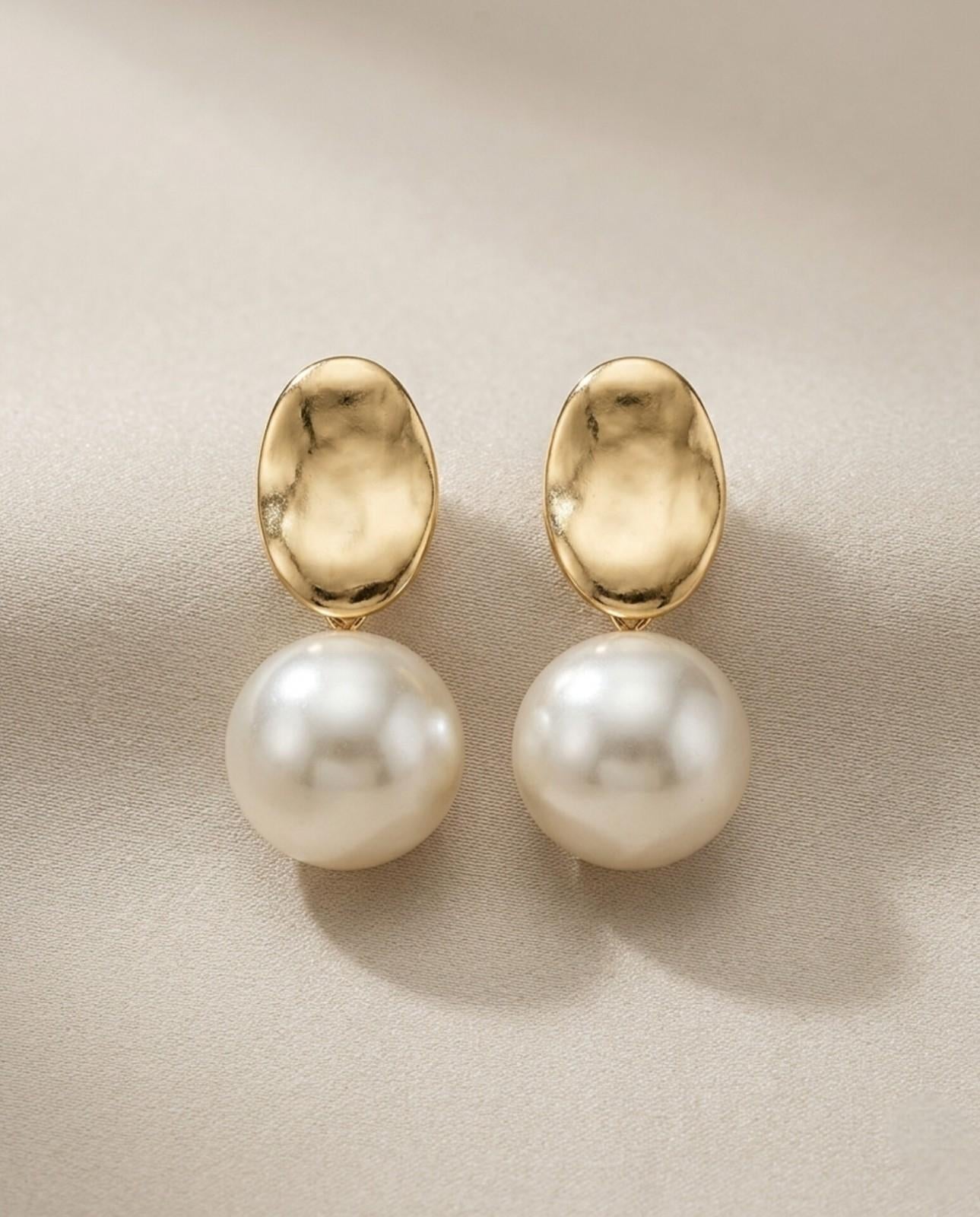 Gold Hammered Pearl Drop Earrings – Oval Stud Statement Drops