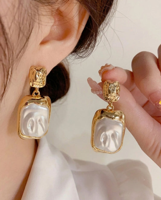 Gold Rectangular Pearl Drop Earrings – Sculptural Baroque Dangles