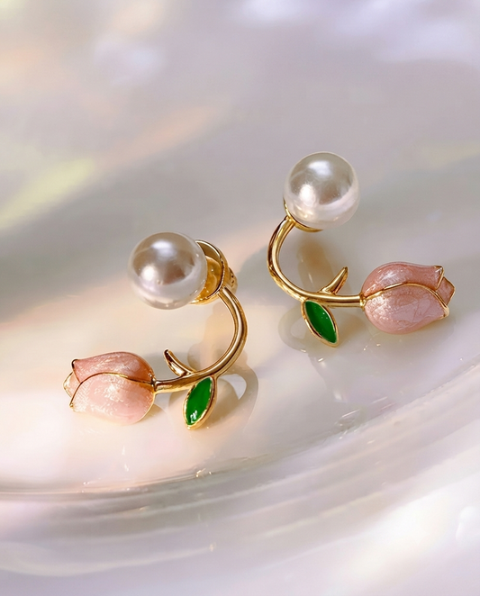 Elegant Tulip Flower Pearl Stud Earrings – Gold-Tone Floral Jewelry for Women