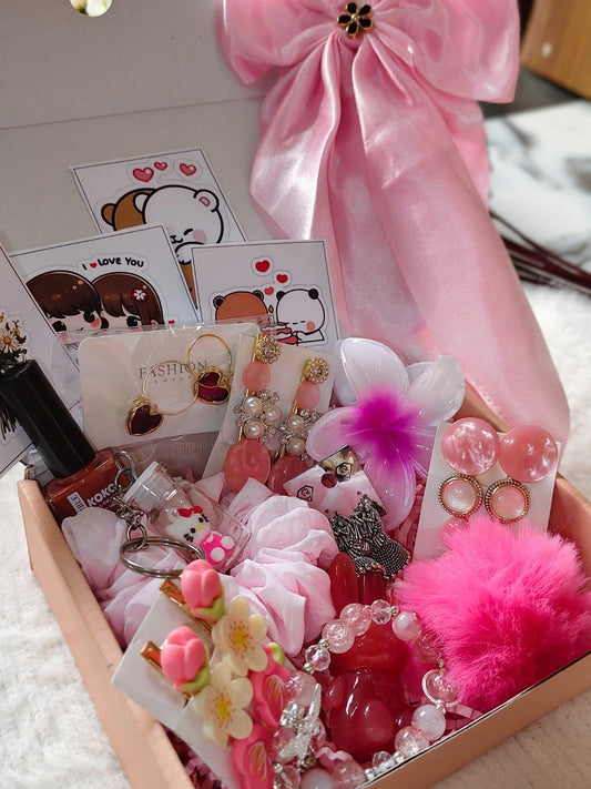 Luxury Pink Aesthetic Gift Hamper | Birthday Gift Box for Girls | Cute Surprise Gift Hamper