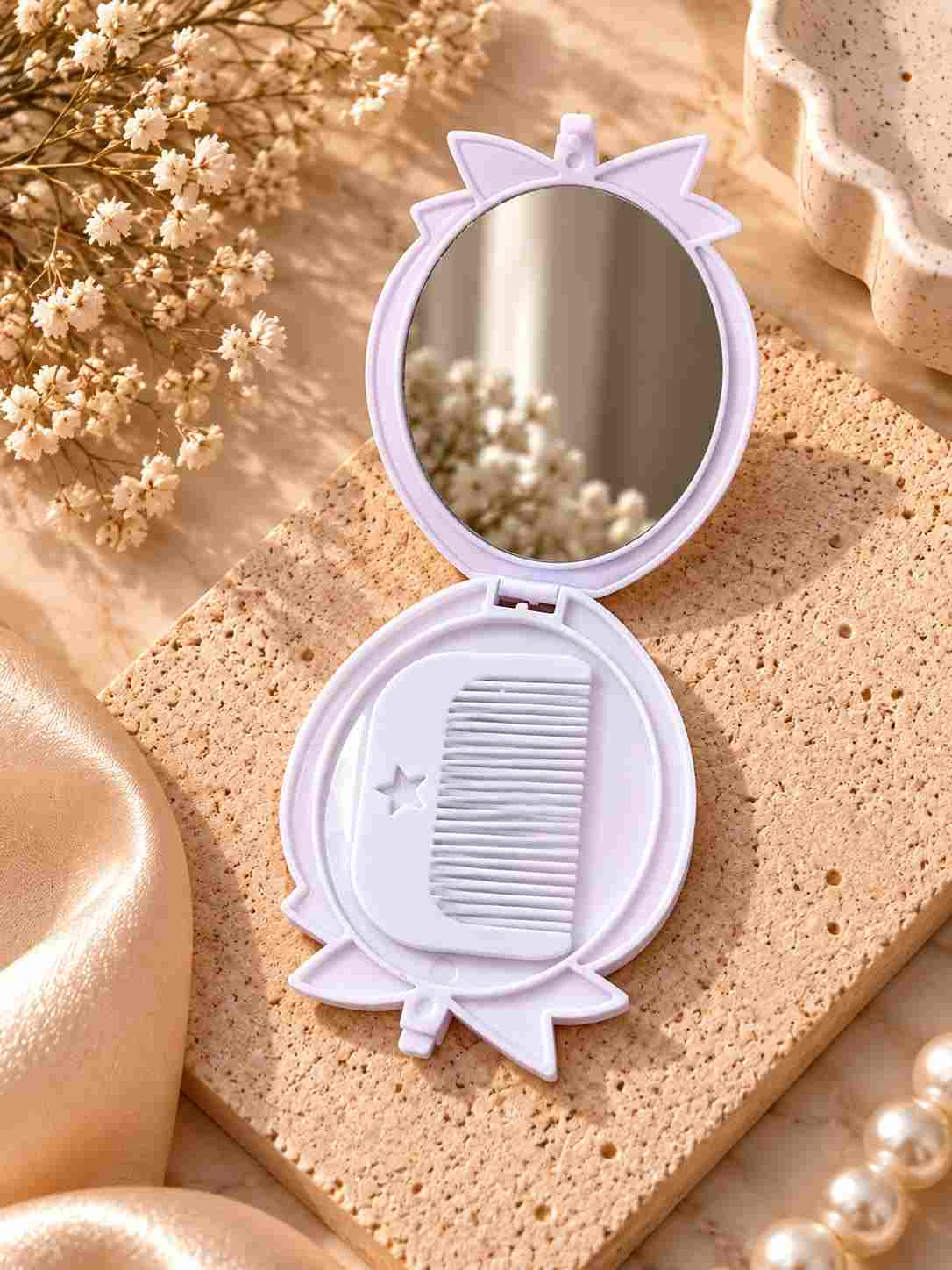 Kawaii Pink Compact Mirror with Comb | Cute Portable Pocket Mirror